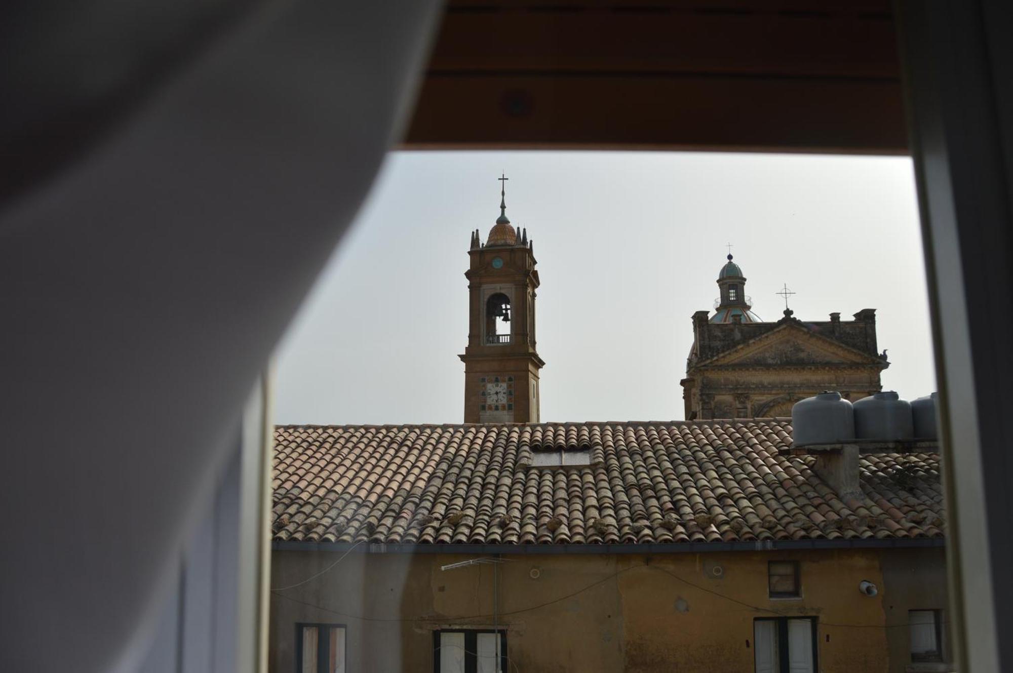 Hotel I Colori Della Sicilia Caltagirone Exterior foto